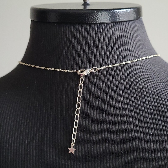 Diamond look necklace - Picture 11 of 13